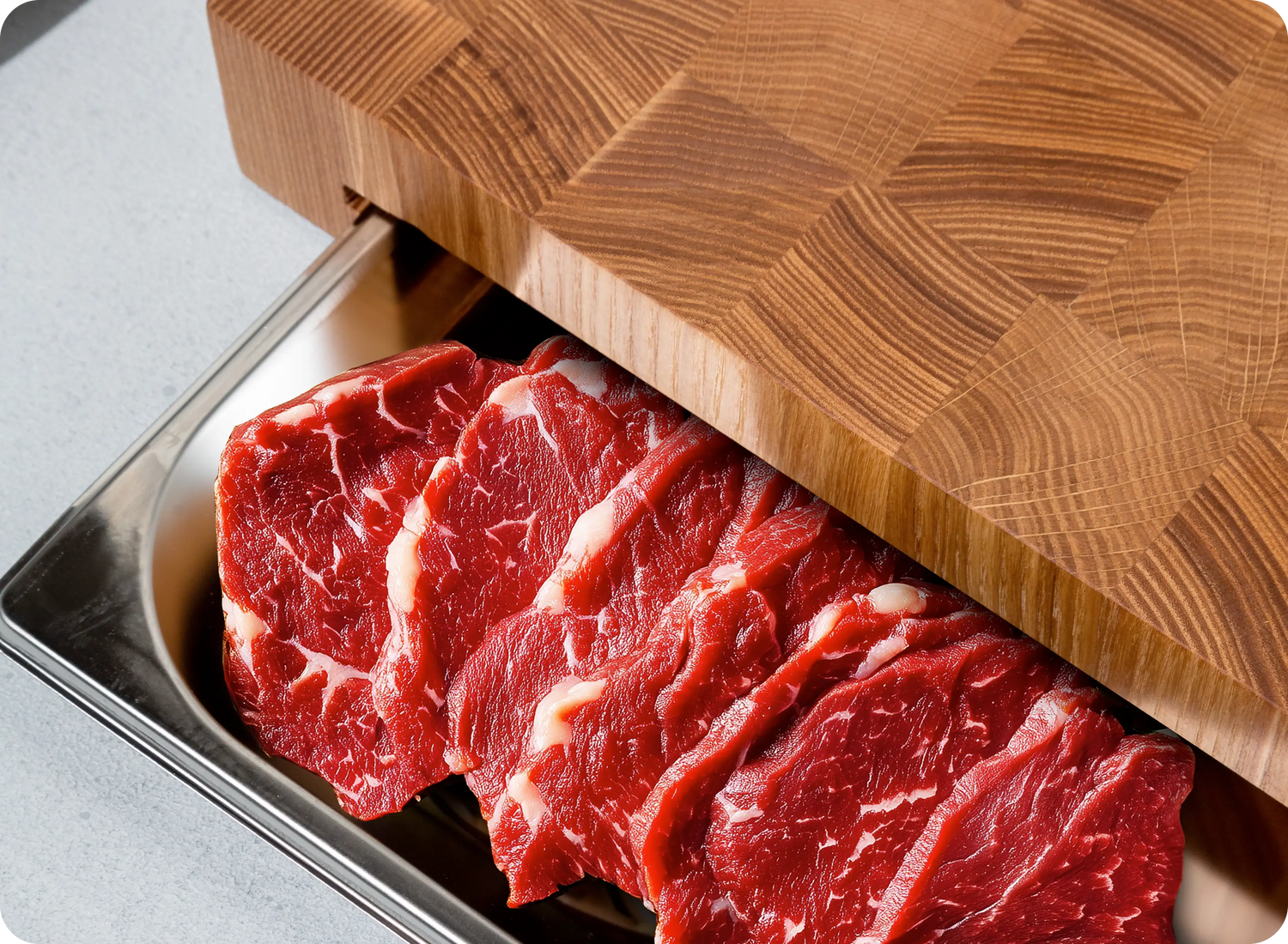 Professionelles Eschenholz-Schneidebrett mit Gastro-Schublade 30x40 cm — Exklusiv bei Massiv-Holztische.de Professionelles Eschenholz-Schneidebrett mit Gastro-Schublade 30×40 cm