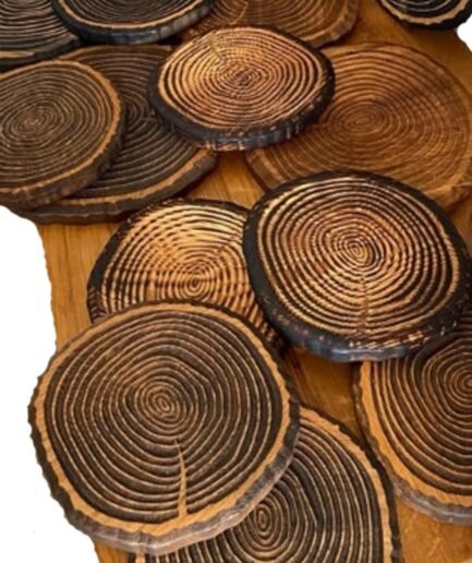 Rundes Schneidebrett aus Massivholz (28x3 cm) mit Naturöl-Finish | Handgefertigt in Deutschland | Langlebig & Hygienisch Rundes Schneidebrett aus Massivholz (28x2 cm) mit Naturöl-Finish | Handgefertigt in Deutschland | Langlebig & Hygienisch