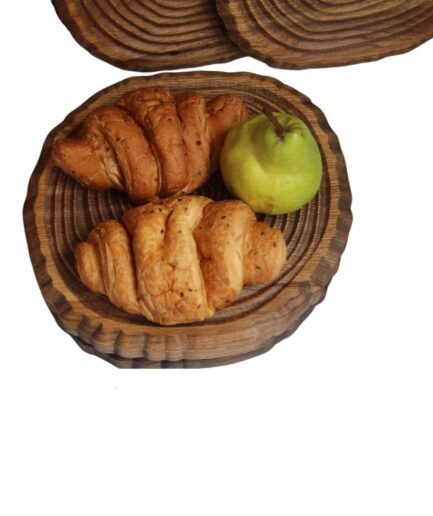 Rundes Schneidebrett aus Massivholz (28x3 cm) mit Naturöl-Finish | Handgefertigt in Deutschland | Langlebig & Hygienisch Rundes Schneidebrett aus Massivholz (28x2 cm) mit Naturöl-Finish | Handgefertigt in Deutschland | Langlebig & Hygienisch