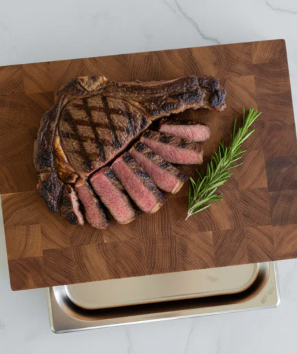 Professionelles Eschenholz-Schneidebrett mit Gastro-Schublade 30×40 cm