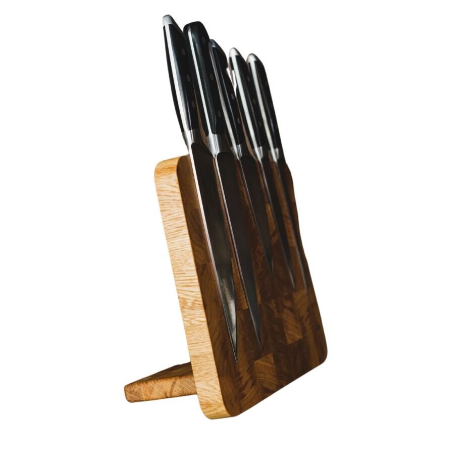 Magnetischer Messerblock aus Eichenholz: Sicher. Stilvoll. Made in Wuppertal -30х25cm