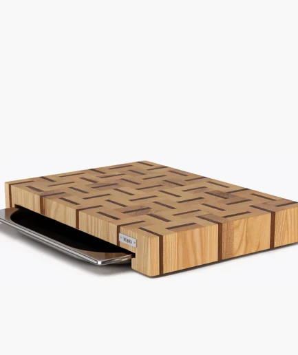 Schneidebrett mit Schublade aus Esche & Sapeli 40х30: Genial praktisch für Ihre Küche Schneidebrett mit Schublade aus Esche & Sapeli 40х30: Genial praktisch für Ihre Küche