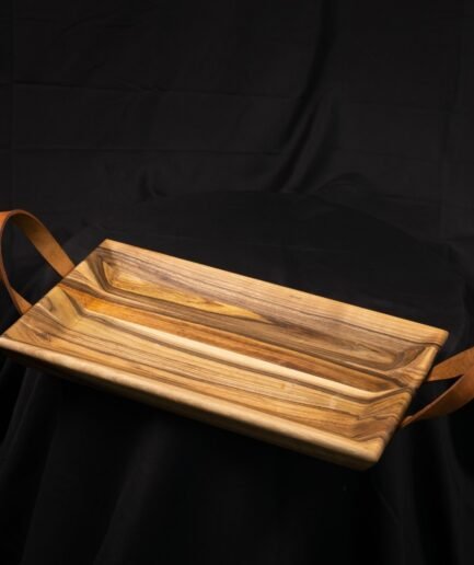 Holztablett aus Nussbaum mit Ledergriffen | Serviertablett | Handgefertigt