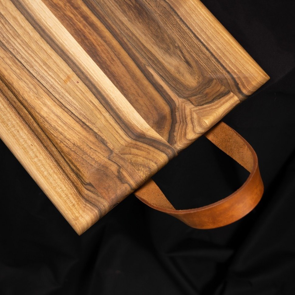 Holztablett aus Nussbaum mit Ledergriffen | Serviertablett | Handgefertigt Holztablett aus Nussbaum mit Ledergriffen | Serviertablett | Handgefertigt