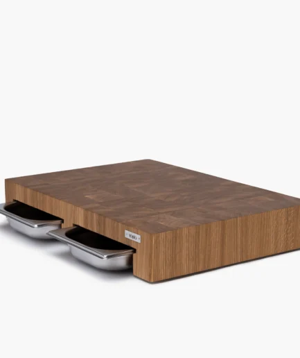 Stirnholz Schneidebrett aus Eiche mit Doppelter Auffangschale – Ihr Alleskönner für perfekt organisiertes Kochen Stirnholz Schneidebrett aus Eiche mit Doppelter Auffangschale – Ihr Alleskönner für perfekt organisiertes Kochen
