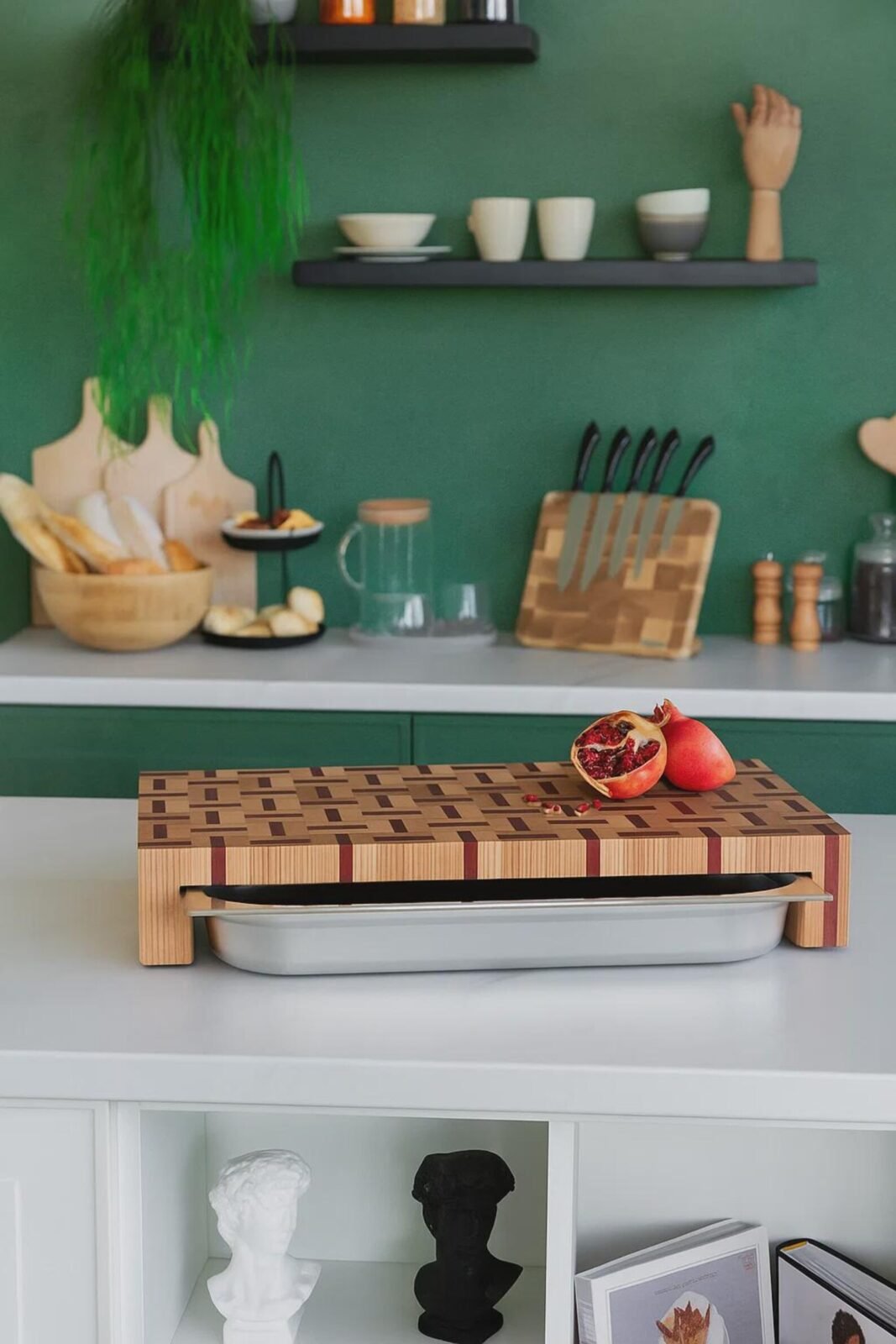 Stirnholz Schneidebrett Esche & Sapele | 60×34 cm | 8L Gastrobehälter Stirnholz Schneidebrett Esche & Sapele | 60×34 cm | 8L Gastrobehälter