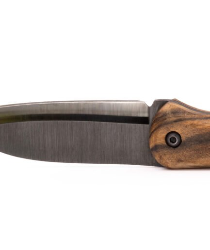 Bushcraft-Messer RK-5 — 9,5 cm brünierte Klinge aus Federstahl (65G), stabilisierter Nussbaumgriff, Lederscheide