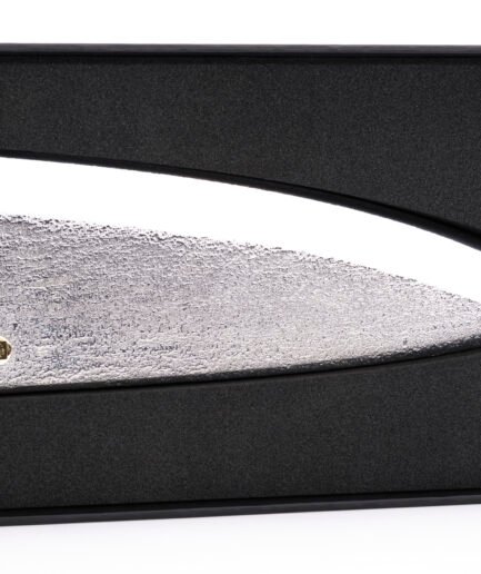 Handgeschmiedetes Chefmesser CH2 — 18 cm Klinge aus X12MF-Carbonstahl, Griff aus massivem Nussbaum
