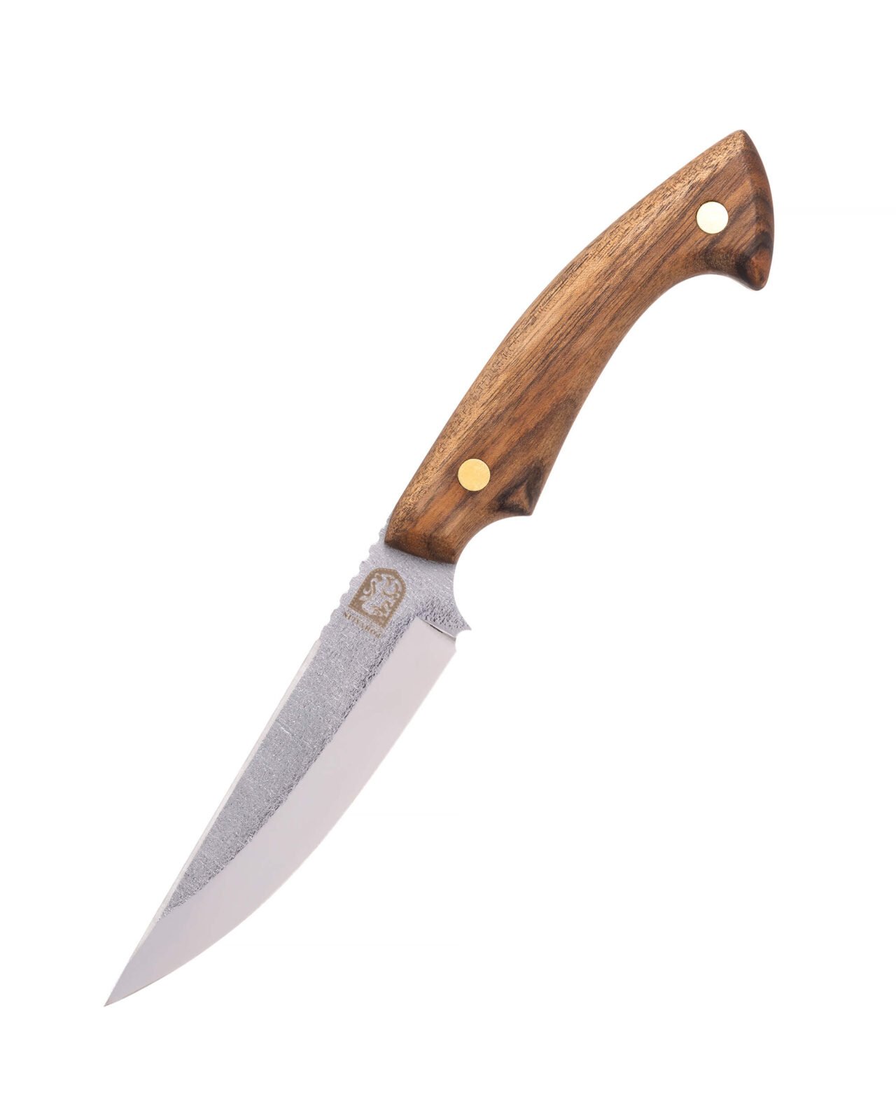 Handgeschmiedetes Bushcraft-Messer RK-6 — 12,5 cm Klinge aus Kohlenstoffstahl (X12MF), Nussbaumgriff mit Messingstiften, Lederscheide Handgeschmiedetes Bushcraft-Messer RK-6 — 12,5 cm Klinge aus Kohlenstoffstahl (X12MF), Nussbaumgriff mit Messingstiften, Lederscheide