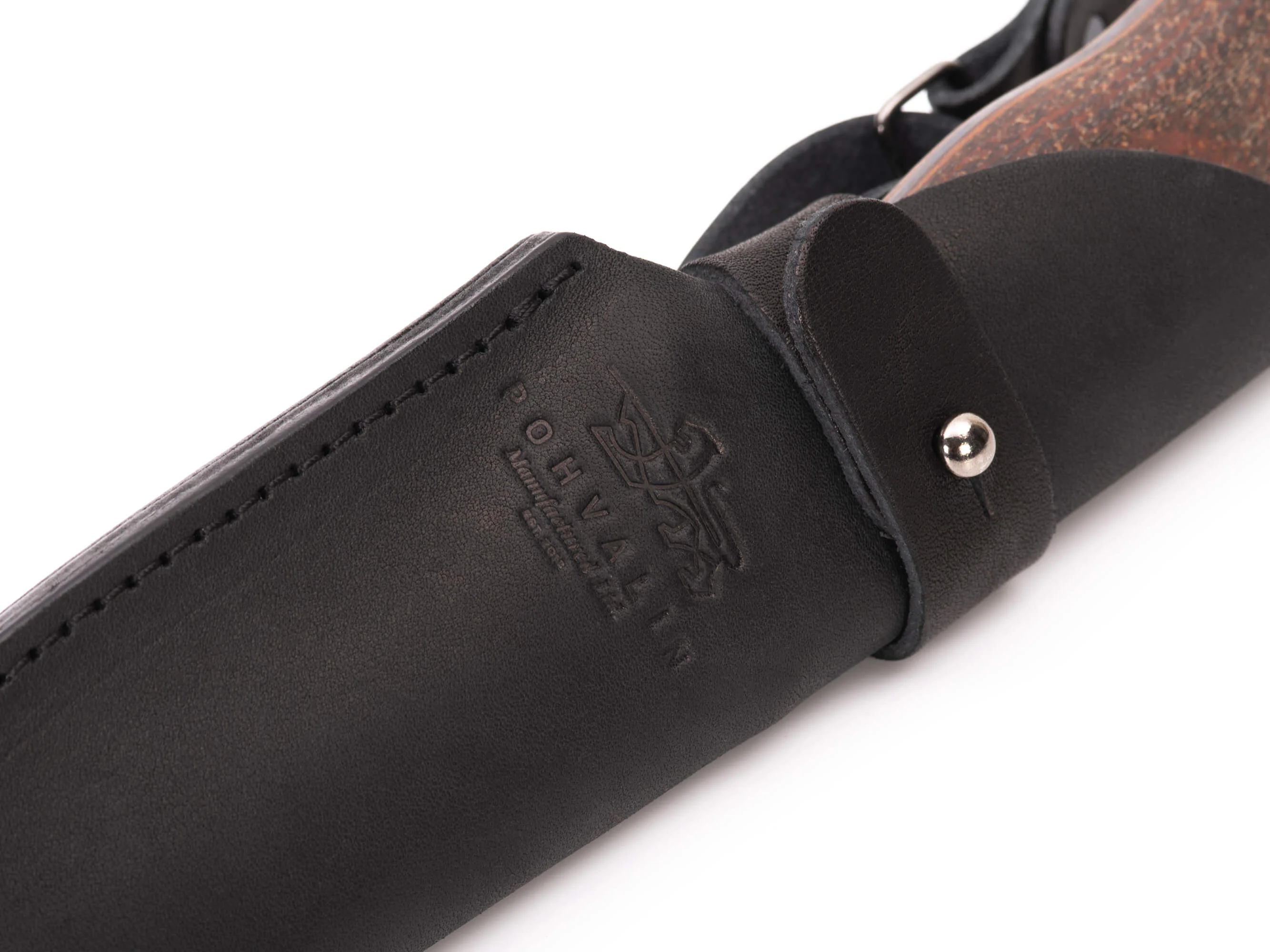 Handgeschmiedetes Bushcraft-Messer RK-8 mit Textolit-Griff — geschwärzte Klinge aus 65G-Kohlenstoffstahl, Lederscheide Handgeschmiedetes Bushcraft-Messer RK-8 mit Textolit-Griff — geschwärzte Klinge aus 65G-Kohlenstoffstahl, Lederscheide