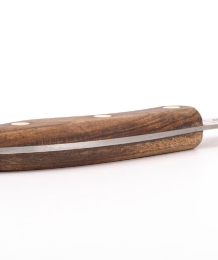 Handgeschmiedetes Gemüsemesser R2 — 11 cm Klinge aus rostfreiem Stahl, Griff aus stabilisiertem Nussbaum