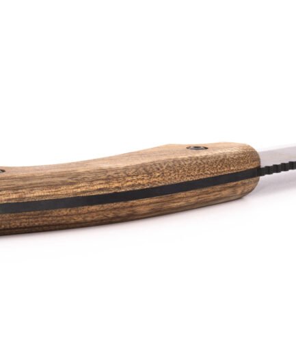 Handgeschmiedetes Bushcraft-Messer RK-6 mit gebogenem Griff — geschwärzte Klinge aus 65G-Kohlenstoffstahl, stabilisierter Nussbaumgriff, Lederscheide